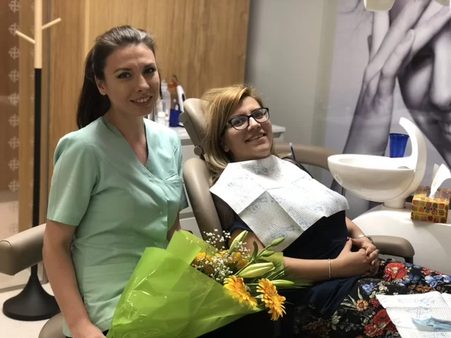 pacienți și medic Dentetico