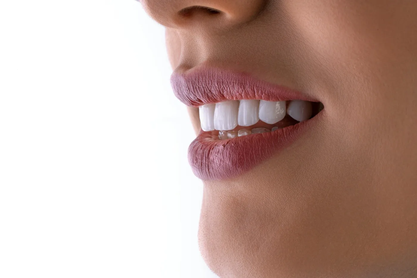 microbiomul oral ajuta la un zambet alb, natural